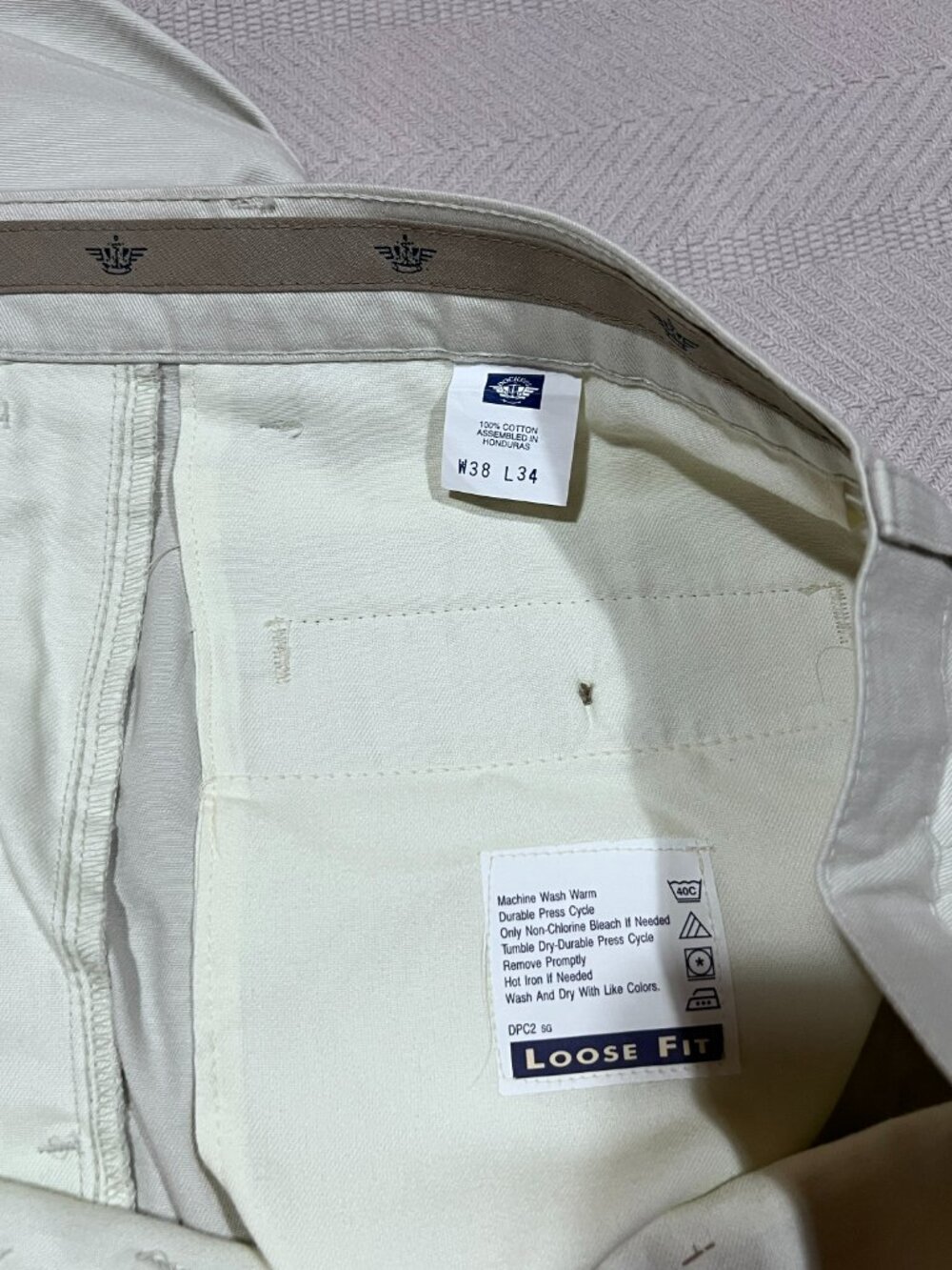 Dockers Pants Mens 38x34 Cream Khaki Vintage Double Pleated High Waist 90s Cuff - Picture 4 of 5